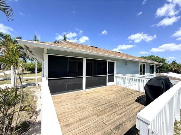 27594 Shore DR , BONITA SPRINGS, FL 34134