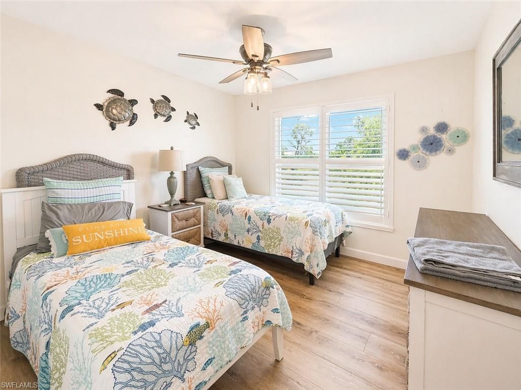 27594 Shore Dr , Bonita Springs, FL 34134 Photo