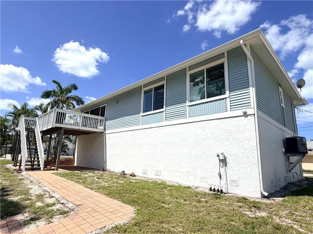 27594 Shore Dr , Bonita Springs, FL 34134 Photo
