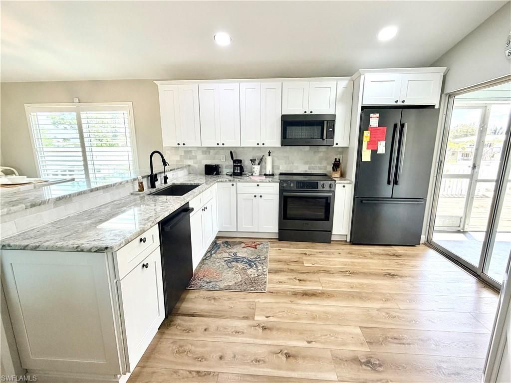 27594 Shore Dr , Bonita Springs, FL 34134 Photo