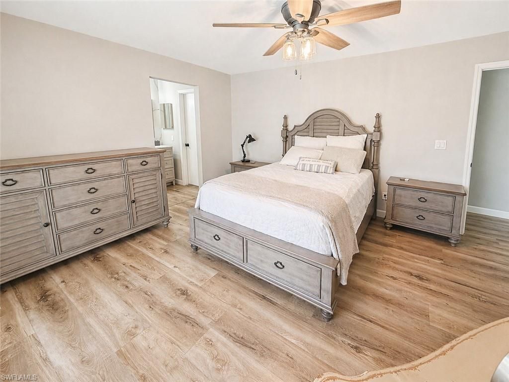 27594 Shore Dr , Bonita Springs, FL 34134 Photo
