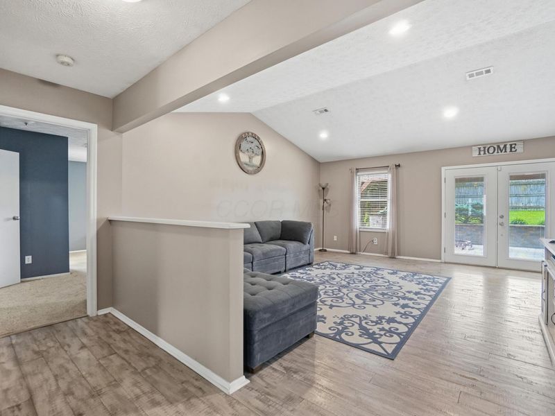 8878 Trowbridge Way, Dayton, OH 45424 Photo 9