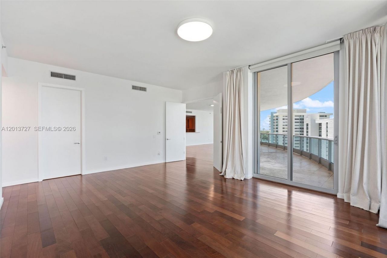 5959 Collins Ave , Unit 1101, Miami Beach, FL 33140 Photo