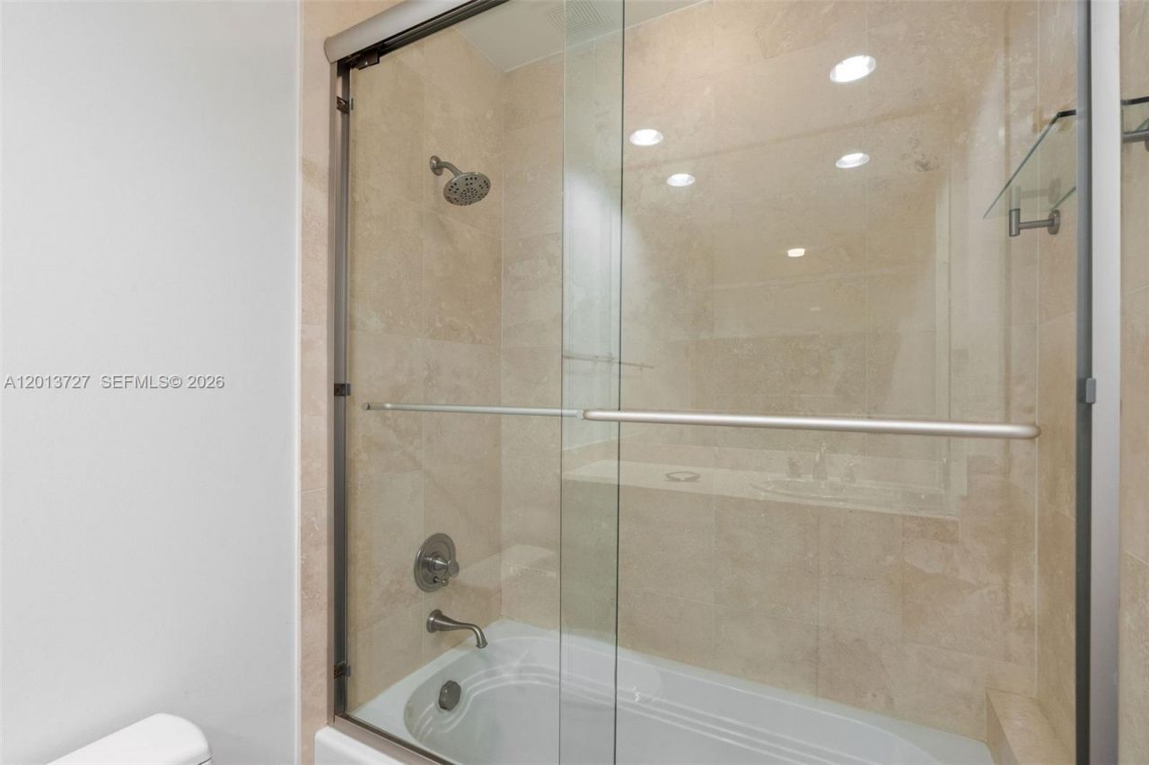 5959 Collins Ave , Unit 1101, Miami Beach, FL 33140 Photo