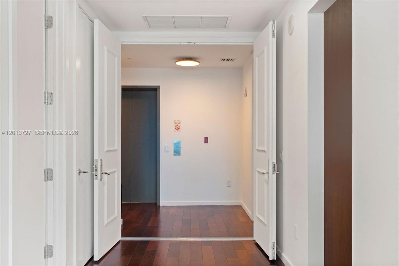 5959 Collins Ave , Unit 1101, Miami Beach, FL 33140 Photo
