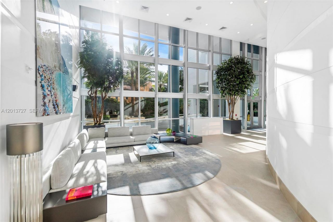 5959 Collins Ave , Unit 1101, Miami Beach, FL 33140 Photo