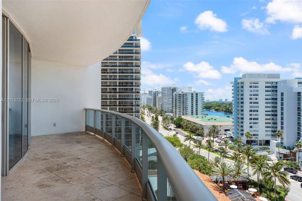 5959 Collins Ave , Unit 1101, Miami Beach, FL 33140 Photo