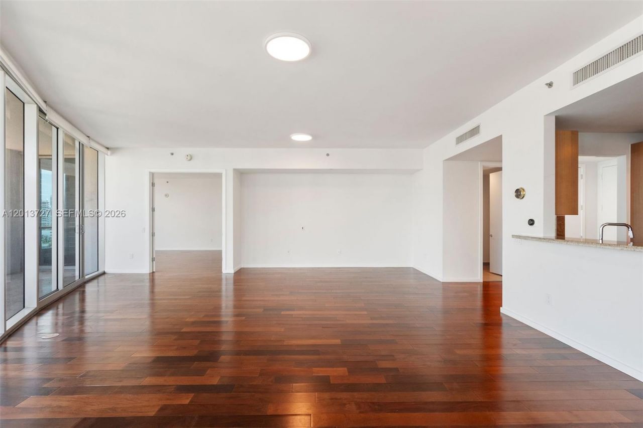 5959 Collins Ave , Unit 1101, Miami Beach, FL 33140 Photo