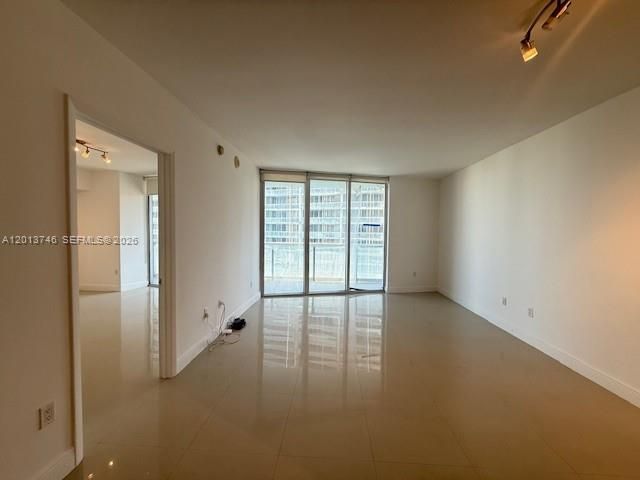 475 Brickell Ave, Unit 2411, Miami, FL 33131 Photo