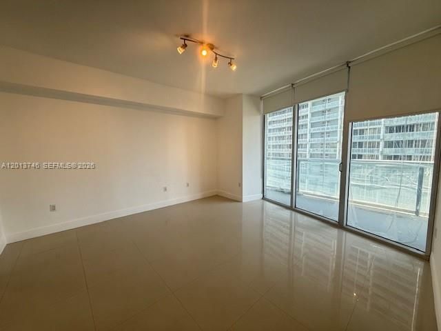 475 Brickell Ave, Unit 2411, Miami, FL 33131 Photo