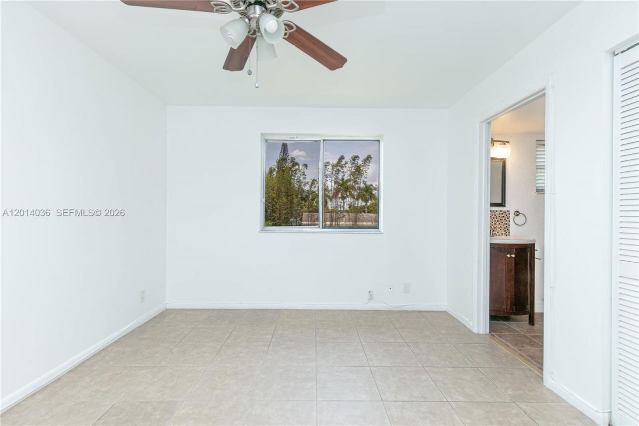 717 Gardens Dr , Unit 201, Pompano Beach, FL 33069 Photo