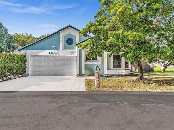 1308 E Glen Oak Rd , Unit 1308, North Lauderdale, FL 33068