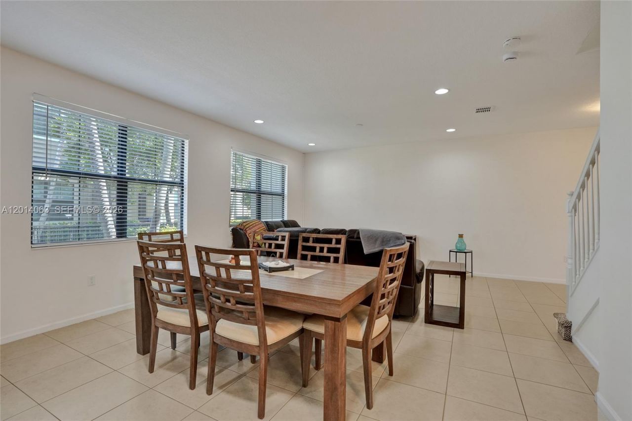 12471 NW 32nd Mnr, Unit 12471, Sunrise, FL 33323 Photo