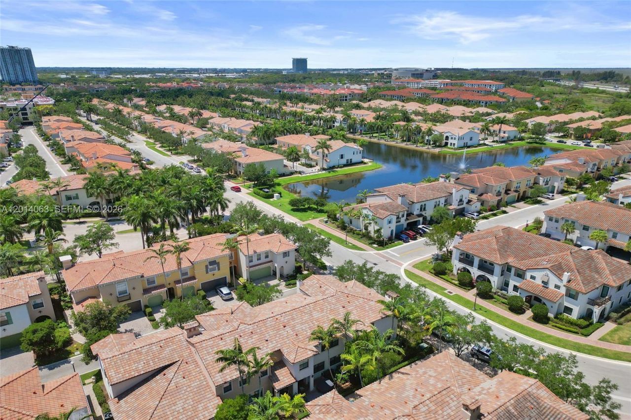 12471 NW 32nd Mnr, Unit 12471, Sunrise, FL 33323 Photo
