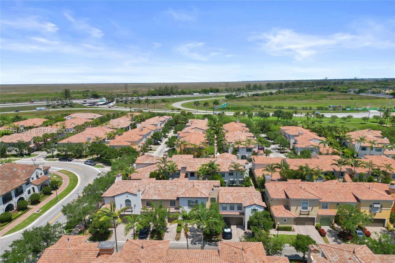 12471 NW 32nd Mnr, Unit 12471, Sunrise, FL 33323 Photo