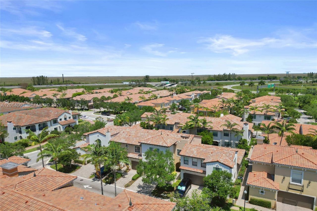 12471 NW 32nd Mnr, Unit 12471, Sunrise, FL 33323 Photo