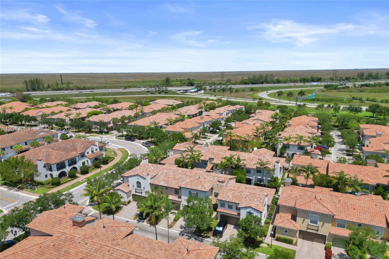 12471 NW 32nd Mnr, Unit 12471, Sunrise, FL 33323 Photo