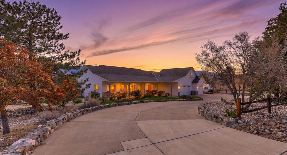2930 Santa Inez Drive, Minden, NV 89423 Photo