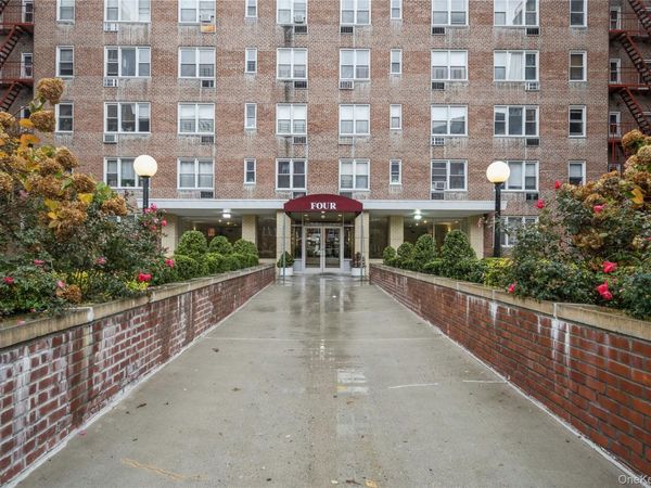 4 Sadore Lane , Unit 3E, Yonkers, NY 10710