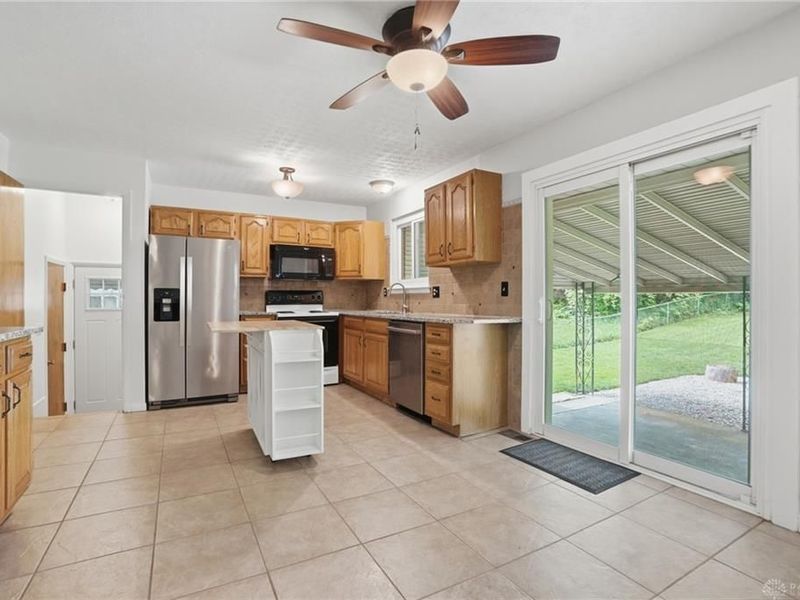 5421 Northcutt Place, Harrison Township, OH 45414 Photo 19