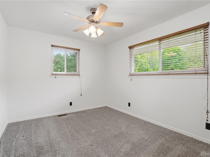 5421 Northcutt Place, Harrison Township, OH 45414 Photo 31