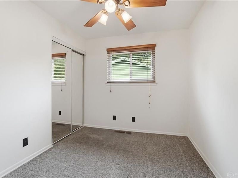 5421 Northcutt Place, Harrison Township, OH 45414 Photo 33