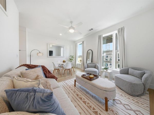 1701 Simond Ave , Unit 615, Austin, TX 78723