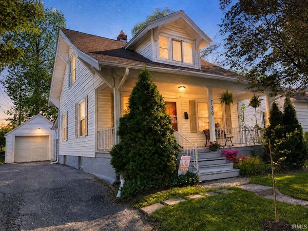 730 Ridgewood Drive, Fort Wayne, IN 46805