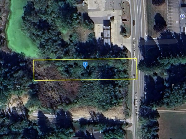 60 Rochester Road, Oakland, MI 48363