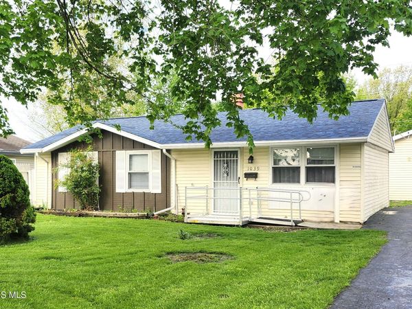 1039 Cherry Street, Fostoria, OH 44830