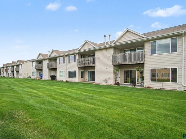 7107 W 56th St, Unit 22, Sioux Falls, SD 57106