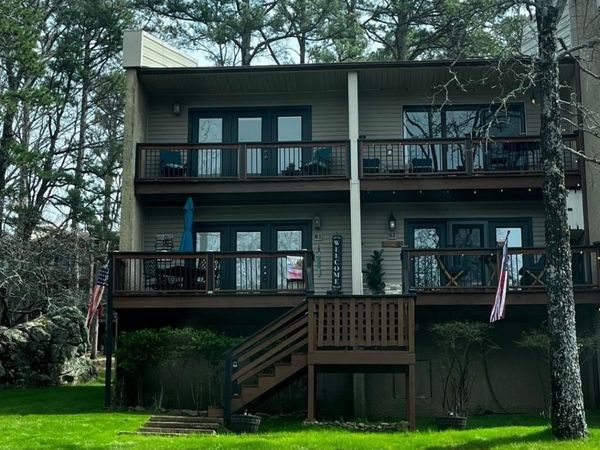 601 Dave Creek Parkway 82, Fairfield Bay, AR 72088