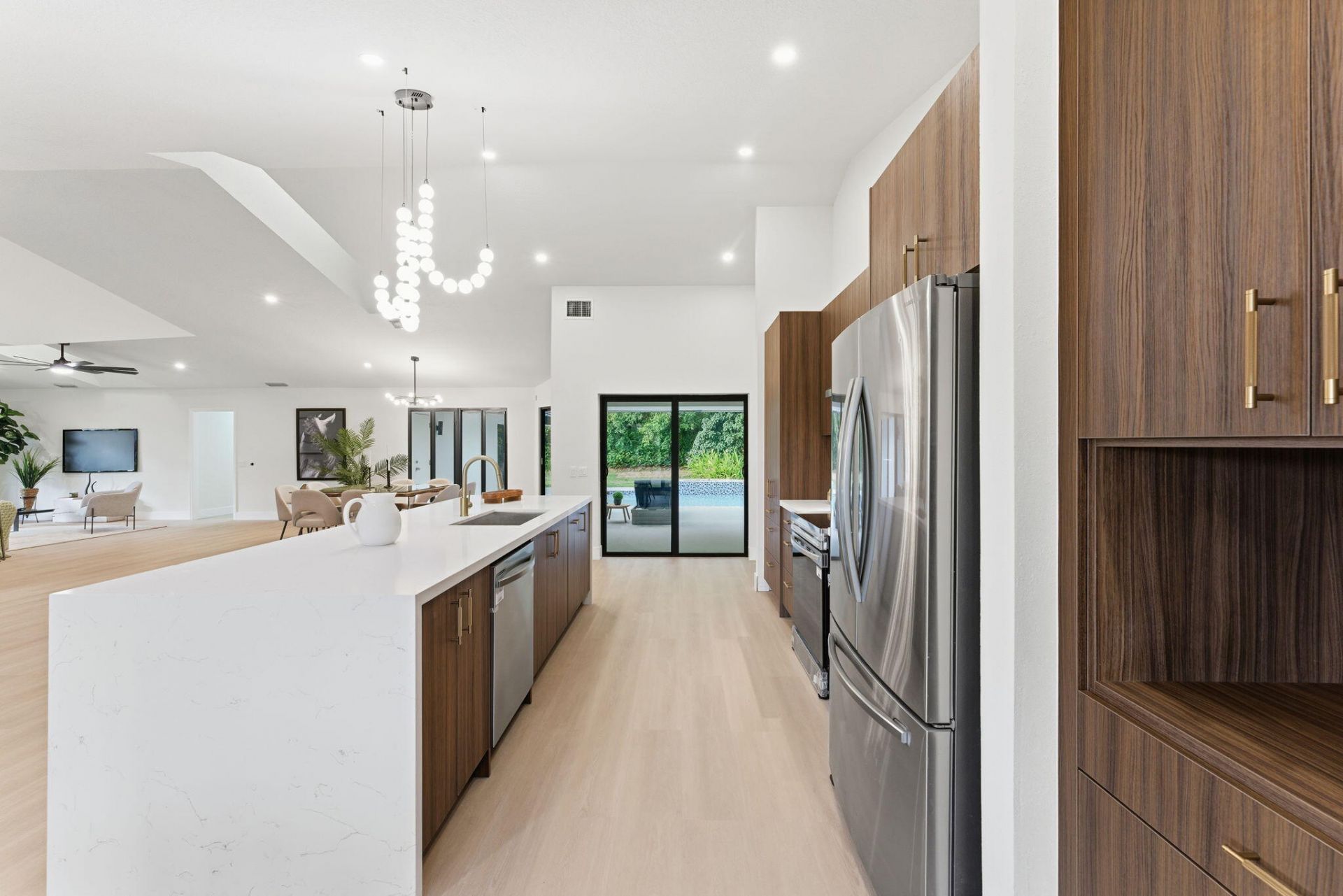 2 Dunbar Road, Palm Beach Gardens, FL 33418 Photo