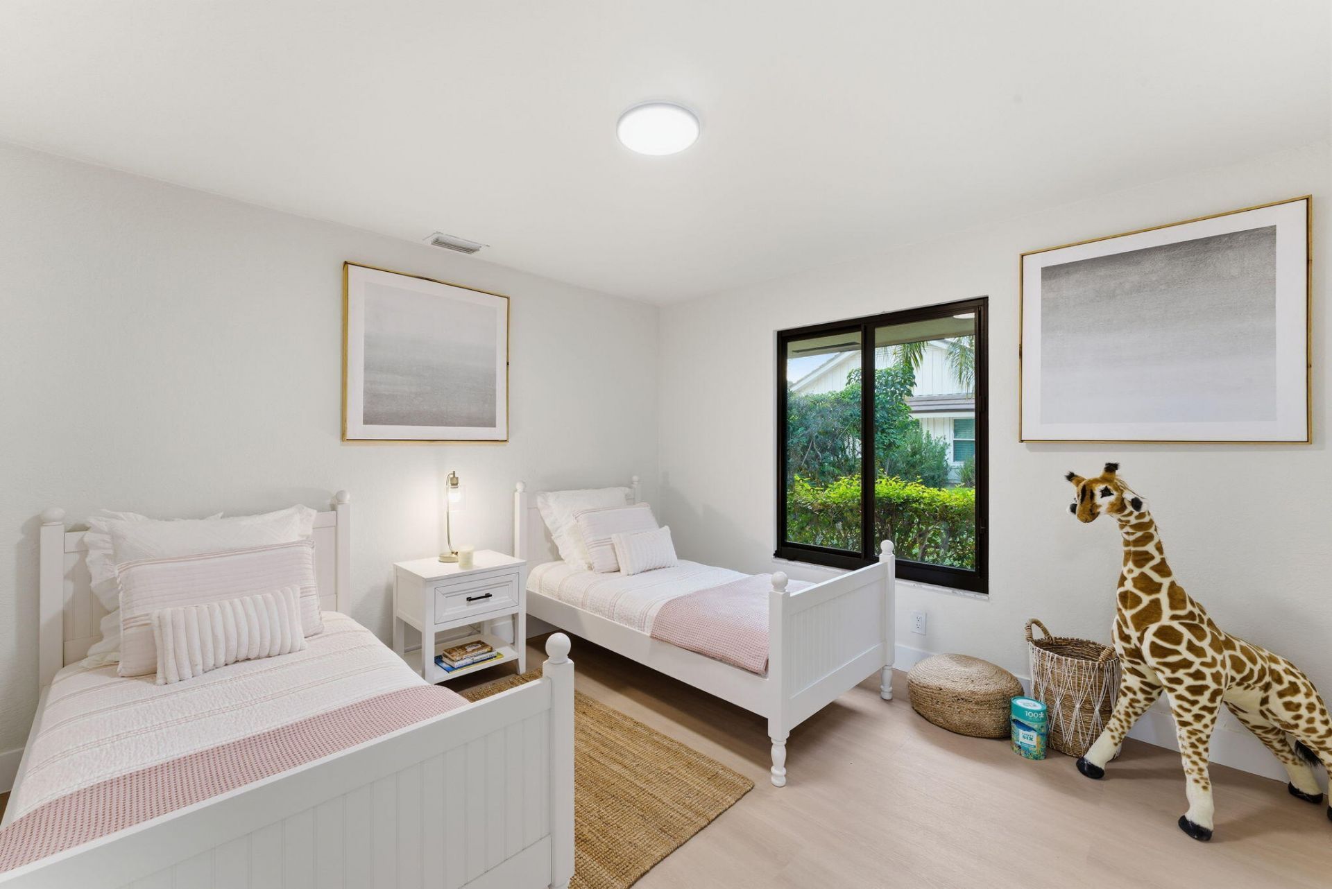 2 Dunbar Road, Palm Beach Gardens, FL 33418 Photo
