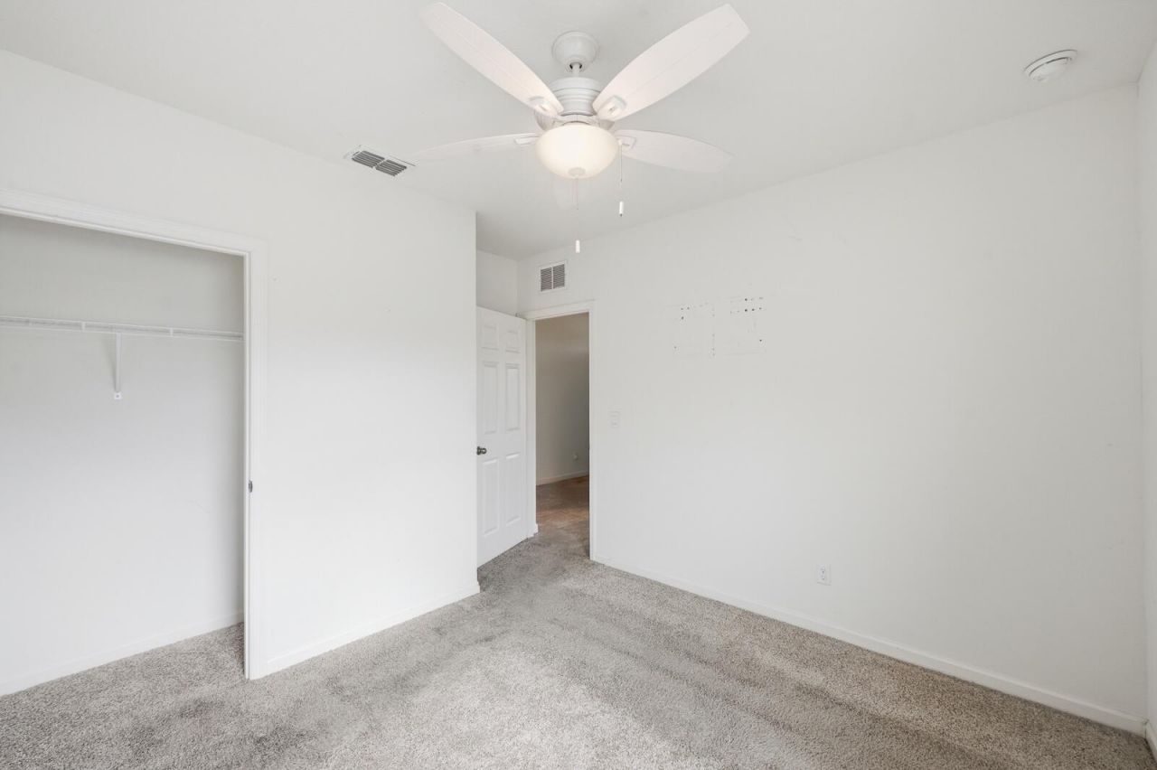 428 SE Fairchild Avenue, Port Saint Lucie, FL 34984 Photo