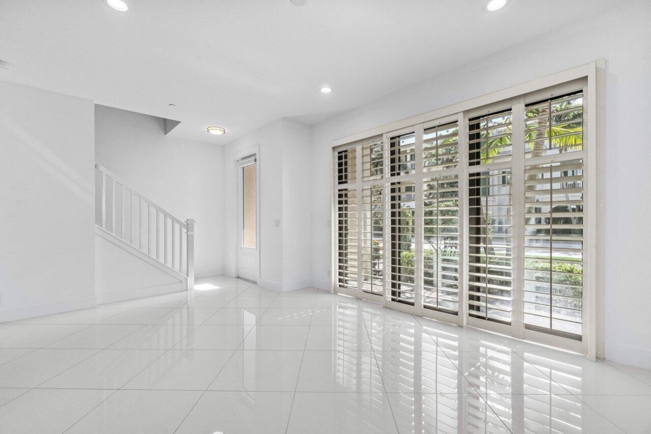 7115 Edison Place, Palm Beach Gardens, FL 33418 Photo