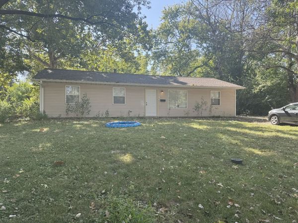 1607 Williamsburg Drive , Champaign, IL 61821