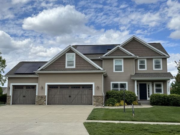 1208 White Oak Road , Mahomet, IL 61853