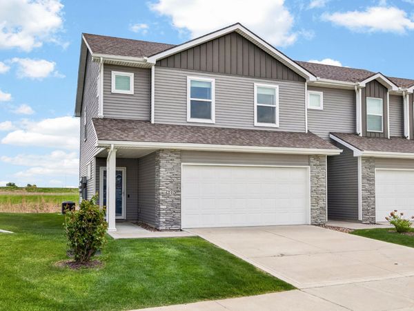 213 NE Glendale Lane, Ankeny, IA 50021