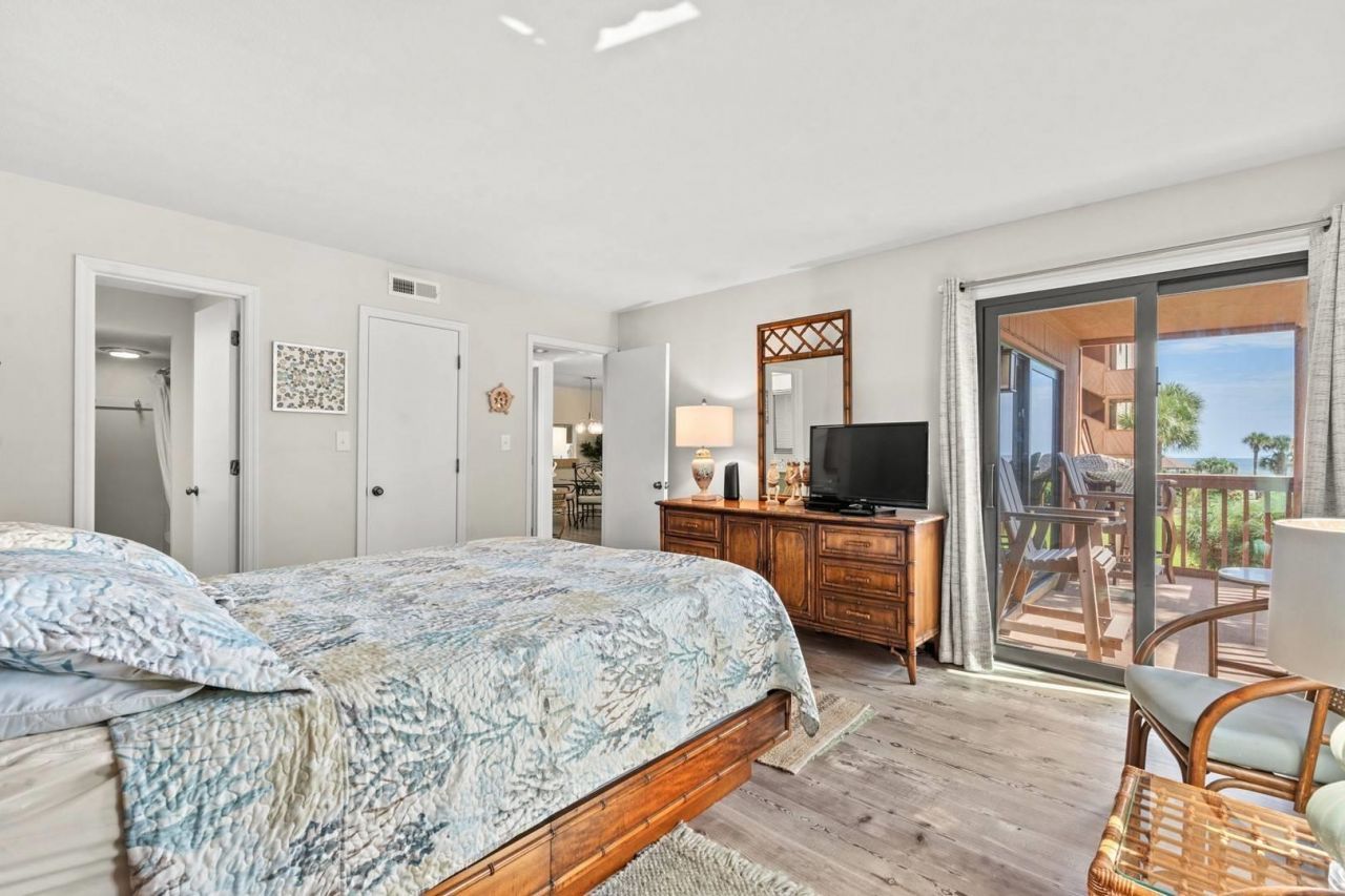 5507 Ocean Blvd. N  Photo 10
