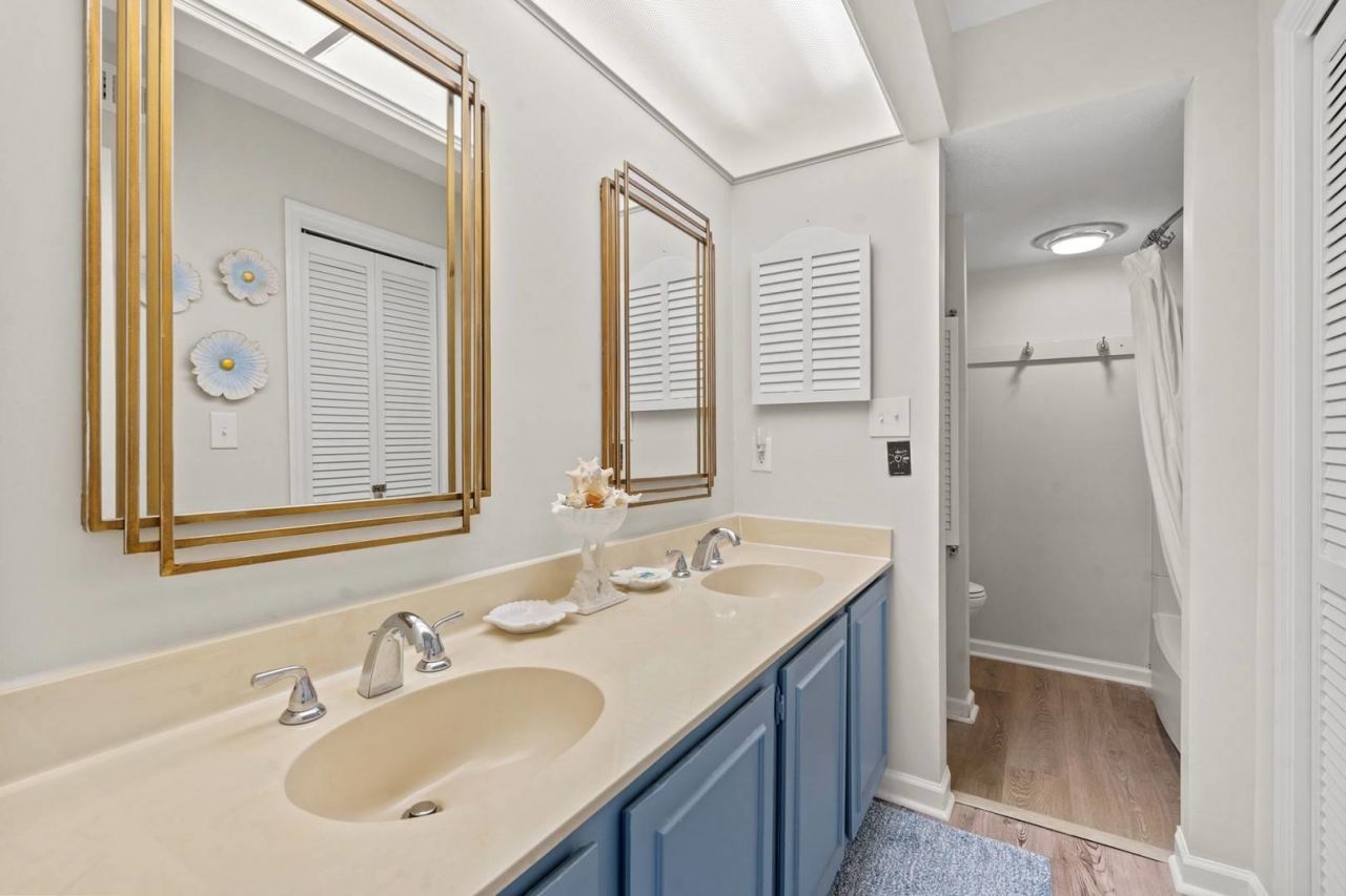 5507 Ocean Blvd. N  Photo 11
