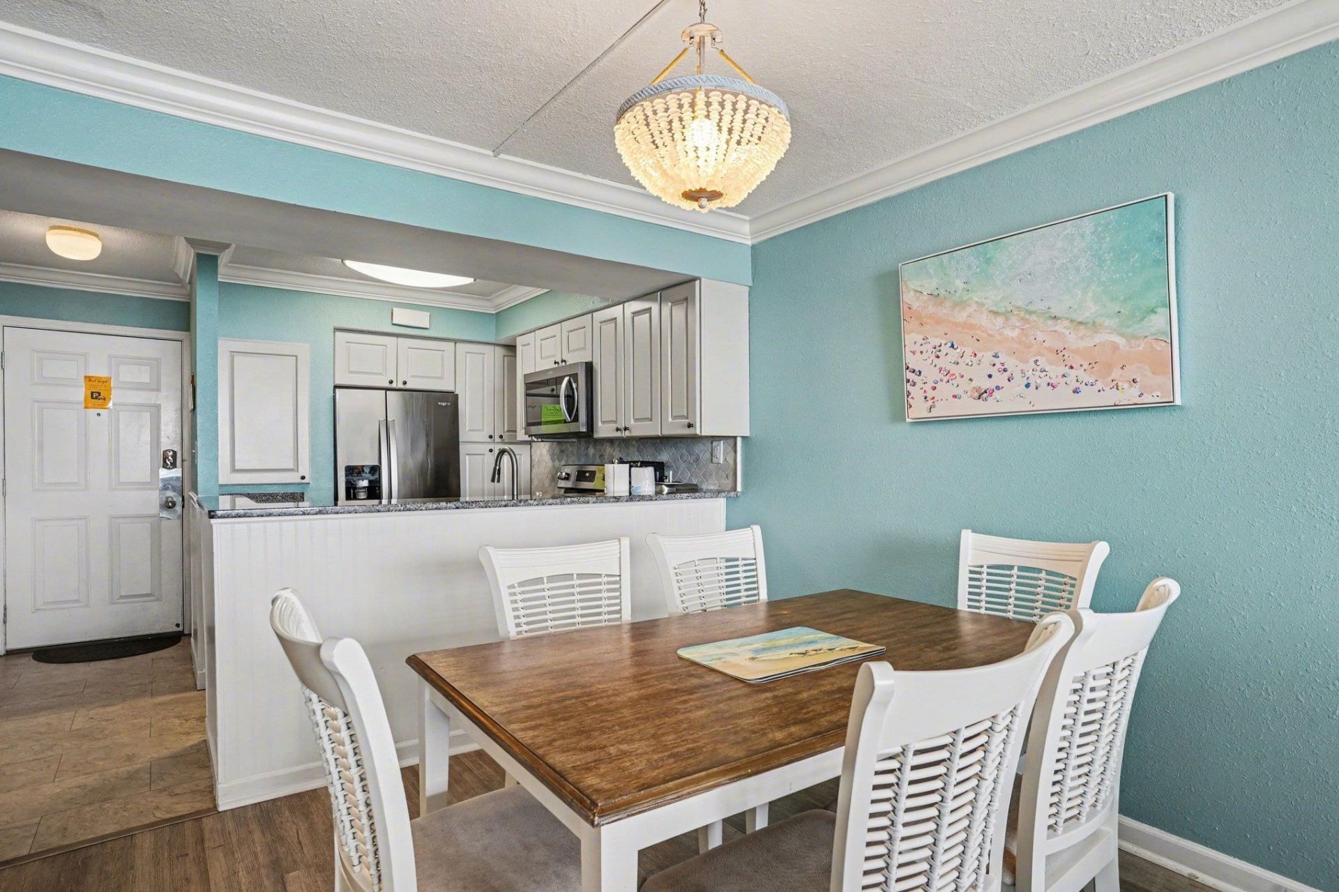 9400 Shore Dr. Photo 4