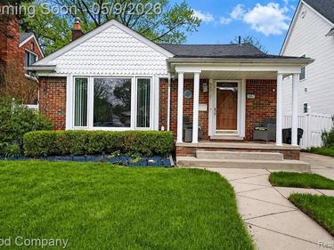 2957 Royal Avenue, Berkley, MI 48072