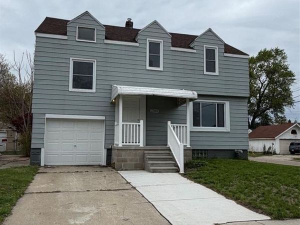 23161 Easterling Avenue, Hazel Park, MI 48030