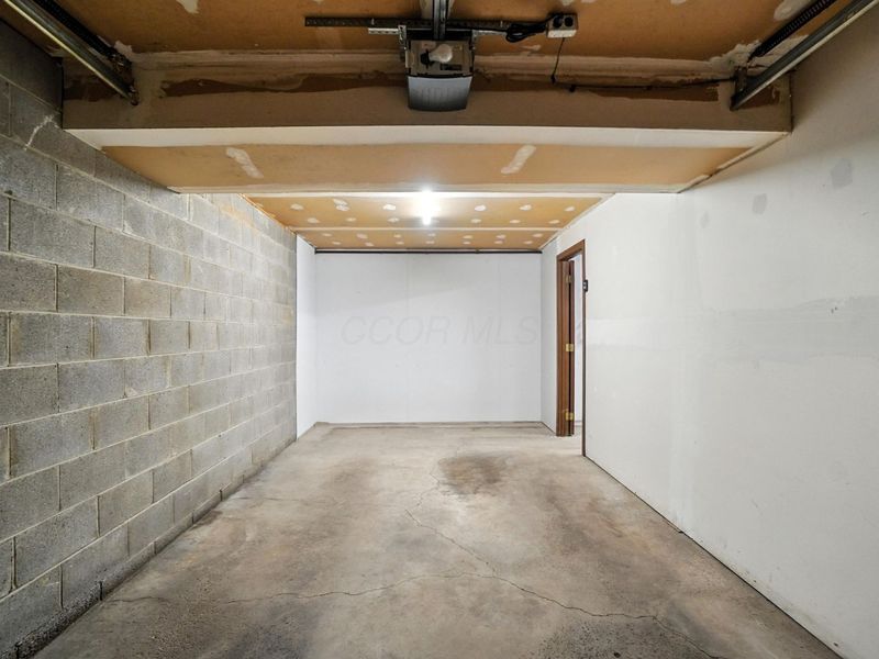 1442 Londondale, Unit 1-1, Newark, OH 43055 Photo 27