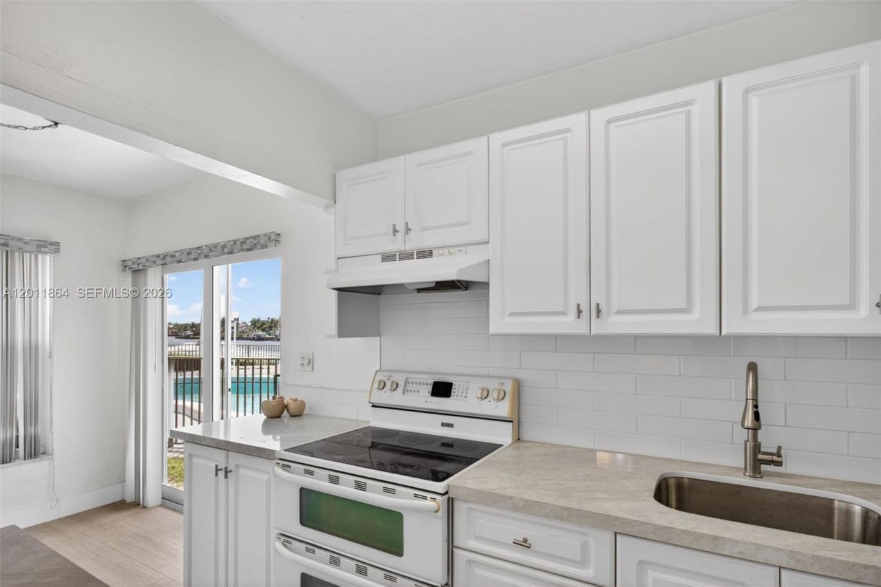 615 S Riverside Dr , Unit 5, Pompano Beach, FL 33062 Photo