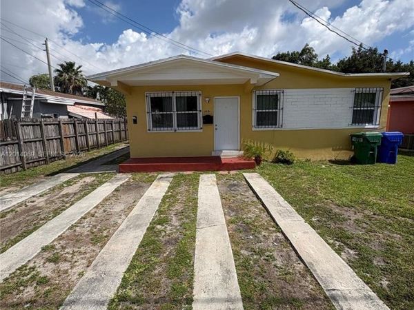 1491 NW 56th St, Unit 1493, Miami, FL 33142