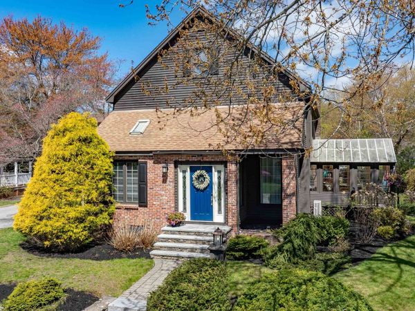 5 Ashland Street, Nashua, NH 03064