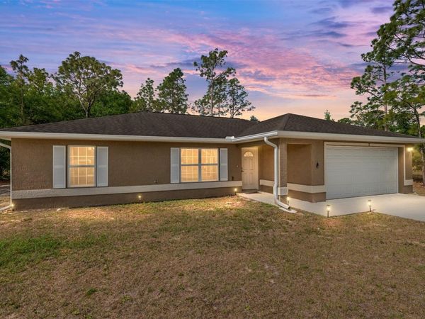 2 HEMLOCK LOOP DRIVE , OCALA, FL 34472
