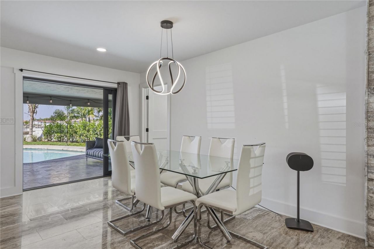 4201 37th Street S, Saint Petersburg, FL 33711 Photo